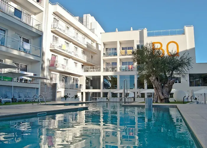 Bq Bulevar Peguera (Adults Only)